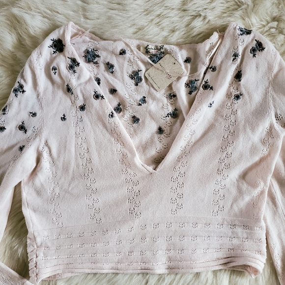 Free People Intimately Embroidered Cropped Long Sleeve Top Size Large NWT - Picture 7 of 16